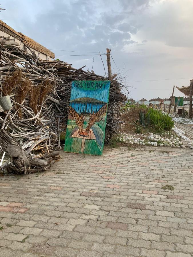 Zulu Beach Tenda فلورا المظهر الخارجي الصورة